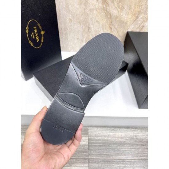 2025 Fall/Winter New PRADA Men's Business Shoes A gem that will elevate your outfit
