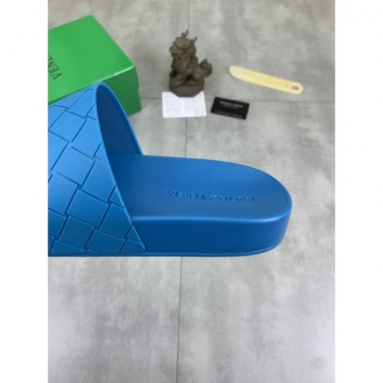BOTTEGA VENETA 2025SS Men's Sandals Before Sold Out BOTTEGA VENETA 2025SS Men's Sandals Before Sold Out