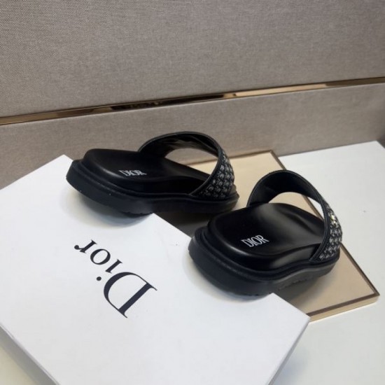 DIOR 2025SS This season is a great deal for men's sandals DIOR 2025SS This season is a great deal for men's sandals