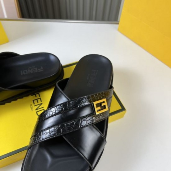 FENDI 2025SS New limited edition super beautiful colors for men sandals FENDI 2025SS New limited edition super beautiful colors for men sandals