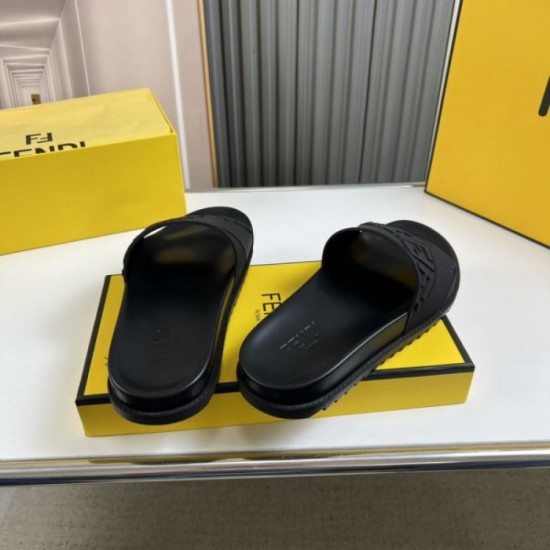 FENDI 2025SS Latest ☆ Very popular ☆ Talking Men's Sandals FENDI 2025SS Latest ☆ Very popular ☆ Talking Men's Sandals