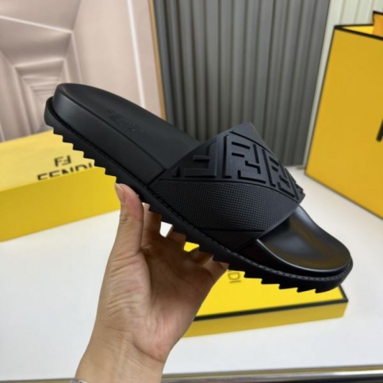 FENDI 2025SS Latest ☆ Very popular ☆ Talking Men's Sandals FENDI 2025SS Latest ☆ Very popular ☆ Talking Men's Sandals