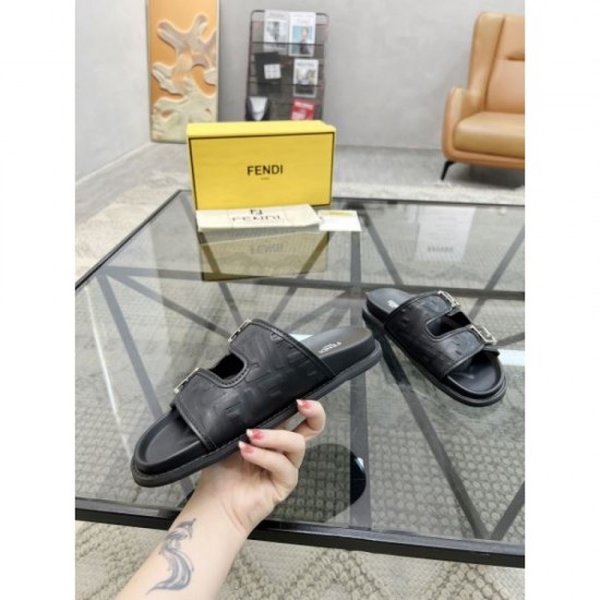 FENDI 2025SS Fashionable Men's Sandals FENDI 2025SS Fashionable Men's Sandals