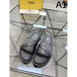 FENDI 2025SS Enjoy trendy outfits for men Sandals