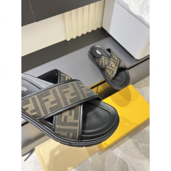 2025SS Sandals FENDI Fendi Summer fashion ahead