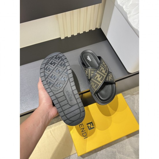 2025SS Sandals FENDI Fendi Summer fashion ahead