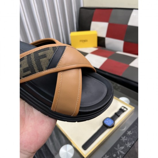2025SS Sandals FENDI This year's popular outfit