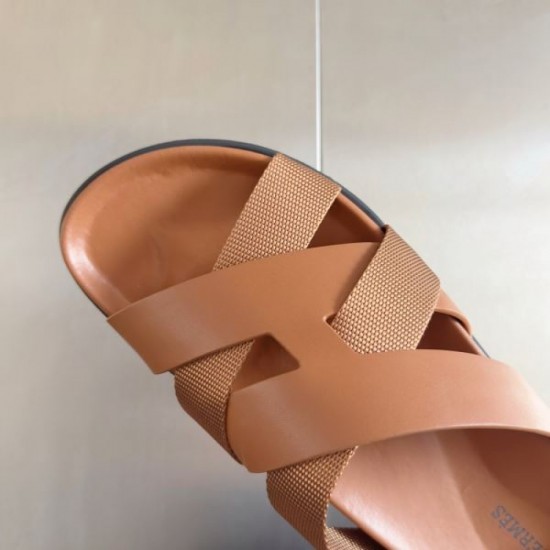 HERMES 2025SS Clean silhouette men's sandals HERMES 2025SS Clean silhouette men's sandals