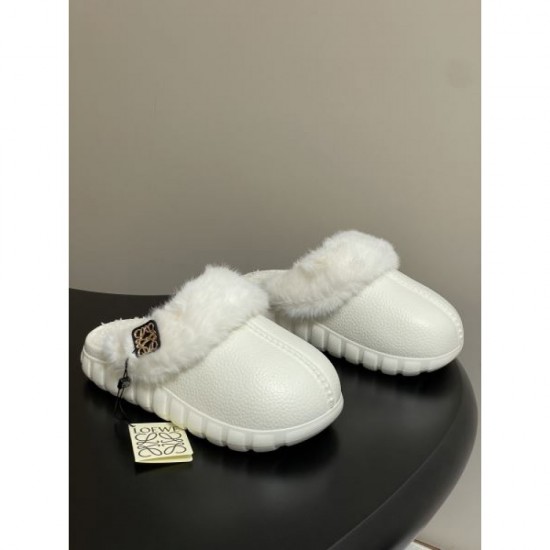 2025FW Women's Fur Slippers LOEWE Limited Quantity! Popular models available on a first-come, first-served basis