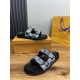 LOUIS VUITTON 2025SS Trend Color Men's Sandals