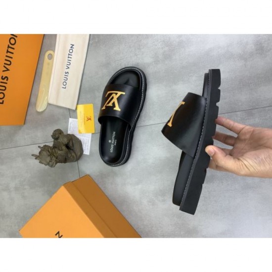 LOUIS VUITTON 2025SS Popular item Men's sandals