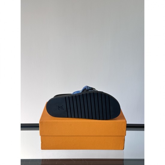 2025SS Sandals LOUIS VUITTON Louis Vuitton essential items for summer