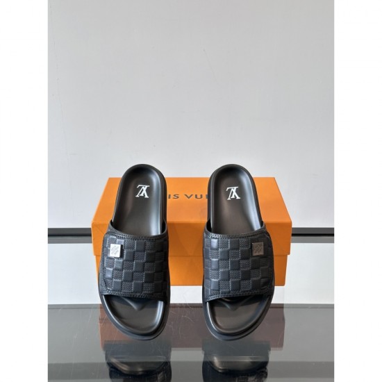 2025SS Sandals LOUIS VUITTON Louis Vuitton ignites popularity