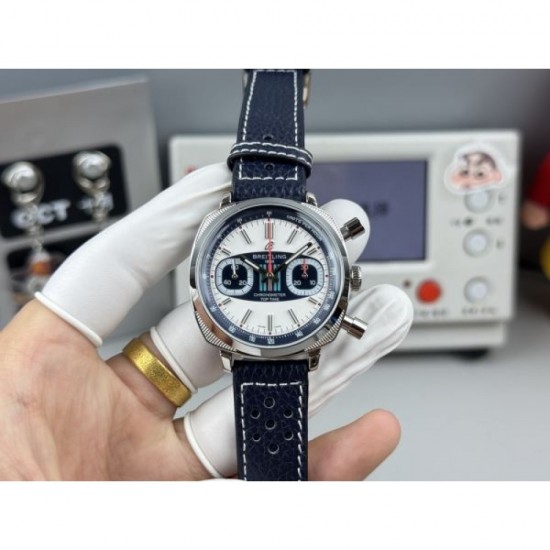 2025FW Watch BREITLING Popular item that continues to attract attention in autumn and winter