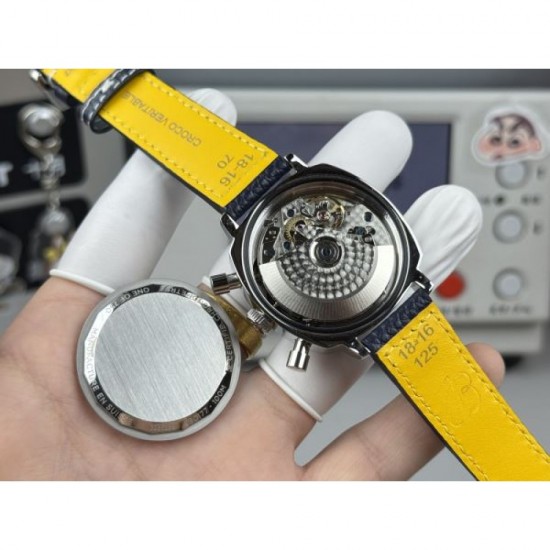 2025FW Watch BREITLING Popular item that continues to attract attention in autumn and winter