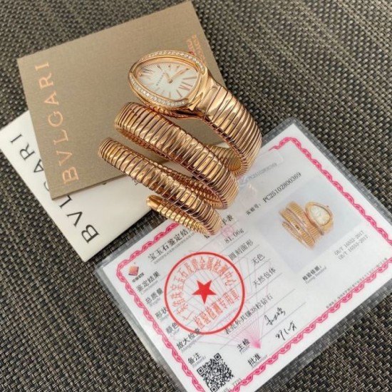 2025FW Watch BVLGARI Bvlgari A stylish item that stands out.