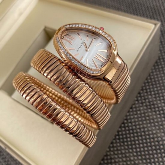 2025FW Watch BVLGARI Bvlgari A stylish item that stands out.