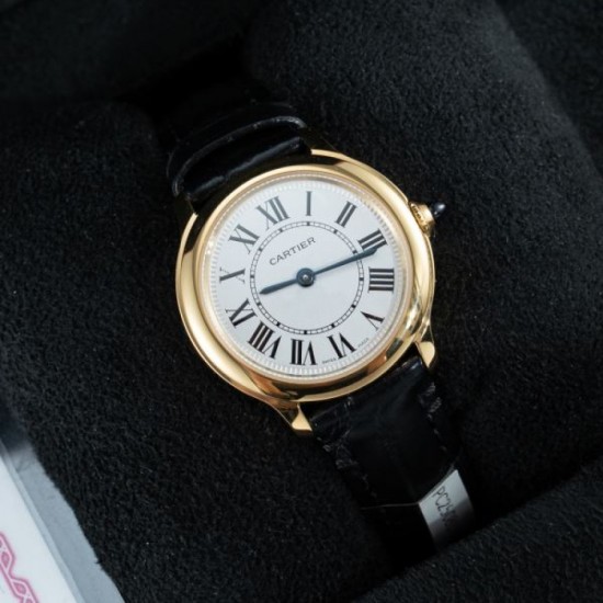2025FW Watch CARTIER Cartier Featured model popular in magazines