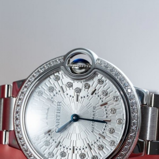 2025FW watch CARTIER A watch for fashionable advanced users