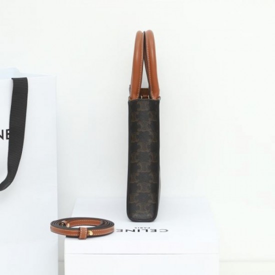 2025SS Tote Bag CELINE CELINE Highly popular among fashionable people 2025SS Tote Bag CELINE CELINE Highly popular among fashionable people
