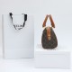 2025SS Tote Bag CELINE CELINE Easy to wear 2025SS Tote Bag CELINE CELINE Easy to wear