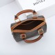 2025SS Tote Bag CELINE CELINE Easy to wear 2025SS Tote Bag CELINE CELINE Easy to wear