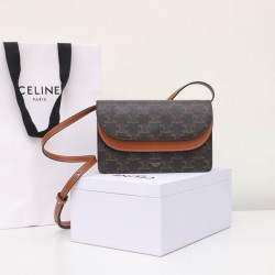 2025SS Shoulder Bag CELINE Celine Absolutely cute recommendation