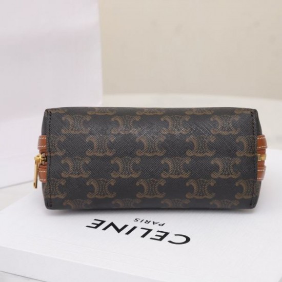 CELINE 2025FW New High Quality Shoulder Bag Popular Model Perfect for commuting to work or school CELINE 2025FW New High Quality Shoulder Bag Popular Model Perfect for commuting to work or school