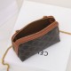 CELINE 2025FW New High Quality Shoulder Bag Popular Model Perfect for commuting to work or school CELINE 2025FW New High Quality Shoulder Bag Popular Model Perfect for commuting to work or school
