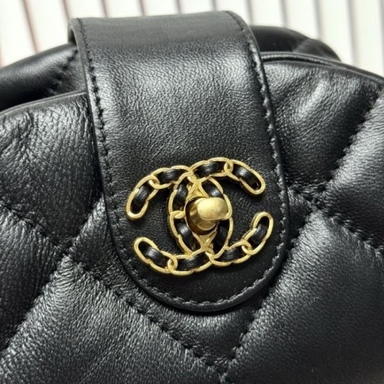 CHANEL 2025FW New luxury shoulder bag elegant stylish popular item