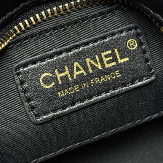 CHANEL 2025FW New luxury shoulder bag elegant stylish popular item
