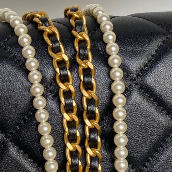 2025FW CHANEL Women's Bag Shoulder Bag The latest trend item