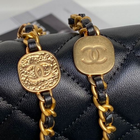 2025FW CHANEL Women's Bag Shoulder Bag The latest trend item