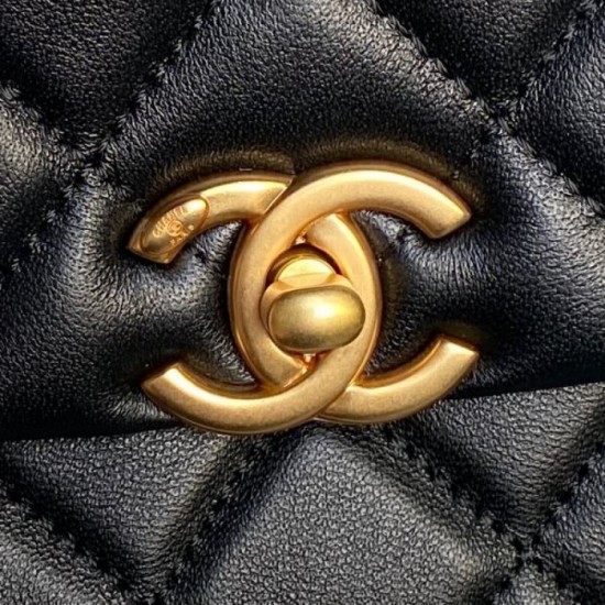 2025FW CHANEL Women's Bag Shoulder Bag The latest trend item