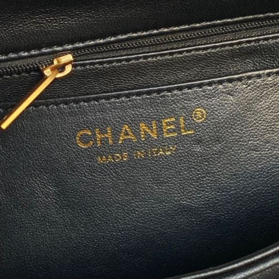 2025FW CHANEL Women's Bag Shoulder Bag The latest trend item