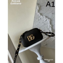 DOLCE & GABBANA Dolce & Gabbana 2025FW New Elegant Shoulder Bag High-quality Replica Popular