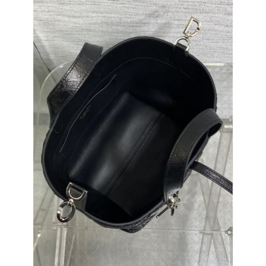 2025SS Tote Bag DIOR Dior Favorite among celebrities and celebrities 2025SS Tote Bag DIOR Dior Favorite among celebrities and celebrities