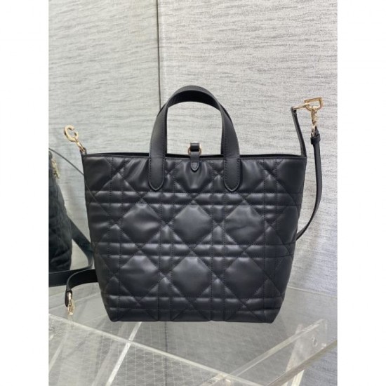 2025SS Tote Bag DIOR Dior - New, refreshing spring and summer items are trending 2025SS Tote Bag DIOR Dior - New, refreshing spring and summer items are trending