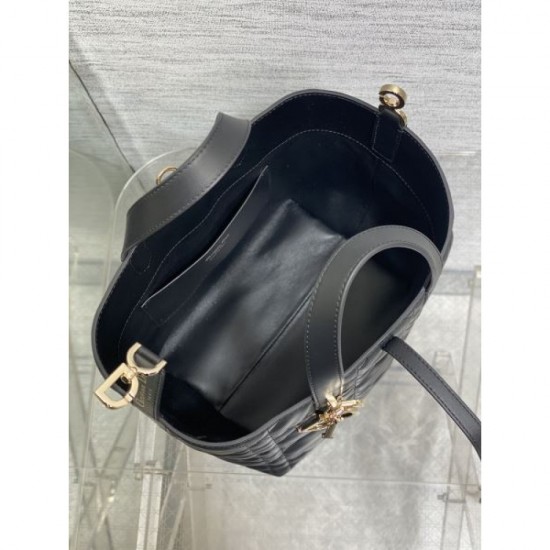 2025SS Tote Bag DIOR Dior - New, refreshing spring and summer items are trending 2025SS Tote Bag DIOR Dior - New, refreshing spring and summer items are trending