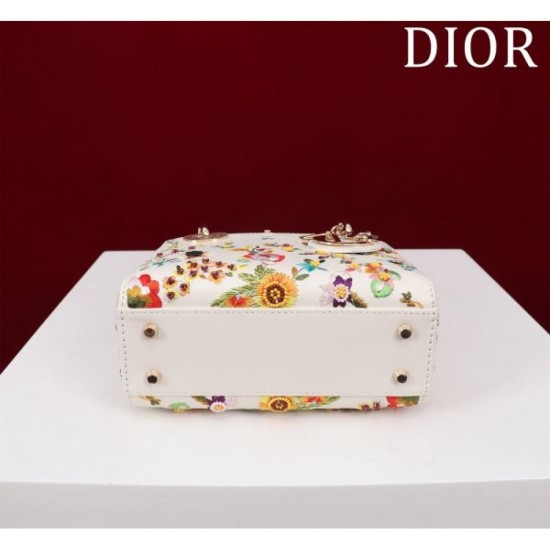 2025SS Tote Bag DIOR Dior A popular item for foreign celebrities 2025SS Tote Bag DIOR Dior A popular item for foreign celebrities