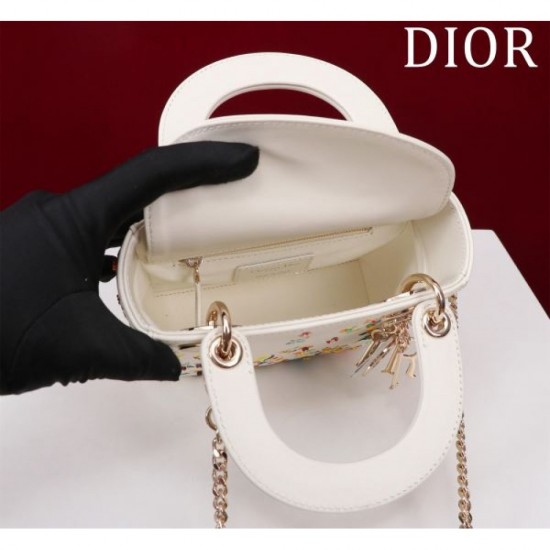 2025SS Tote Bag DIOR Dior A popular item for foreign celebrities 2025SS Tote Bag DIOR Dior A popular item for foreign celebrities