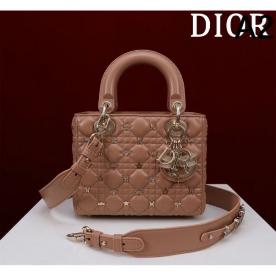 2025SS Tote Bag DIOR Dior Limited Time, You Should Buy It at a Great Deal