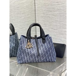 2025FW DIOR Dior tote bag New autumn/winter replica now available 2025FW DIOR Dior tote bag New autumn/winter replica now available