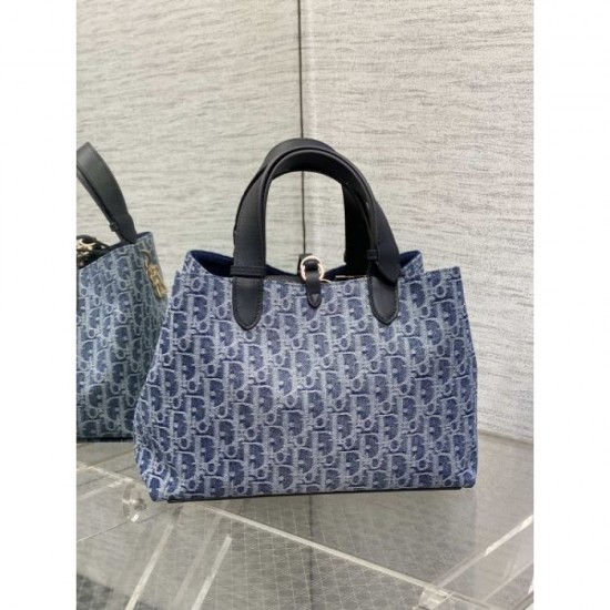 2025FW DIOR Dior tote bag New autumn/winter replica now available 2025FW DIOR Dior tote bag New autumn/winter replica now available