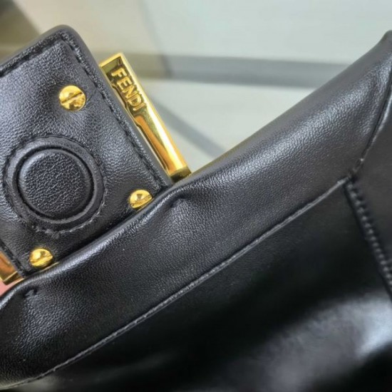 FENDI 2025FW New Luxury Tote Bag Elegant Popular Women's Bag