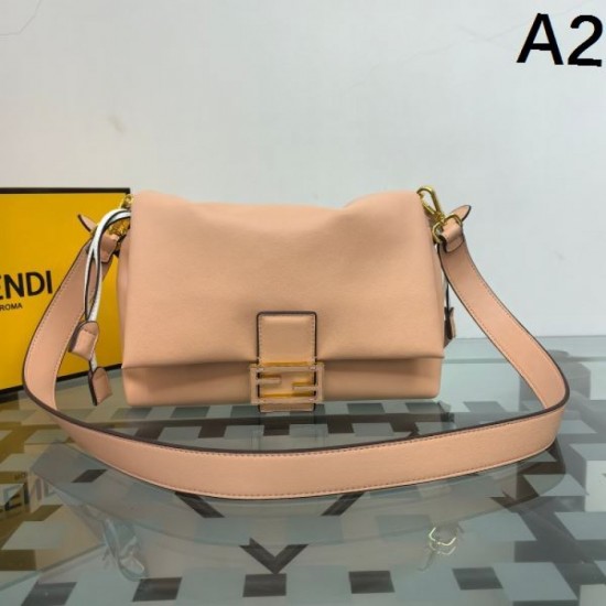 FENDI 2025FW New Luxury Shoulder Bag for Women Stylish Popular Model