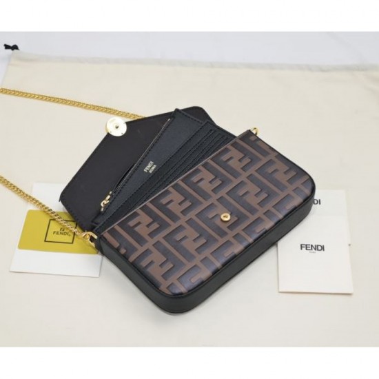 FENDI 2025FW New Elegant Shoulder Bag High Quality Replica Large Capacity Popular FENDI 2025FW New Elegant Shoulder Bag High Quality Replica Large Capacity Popular