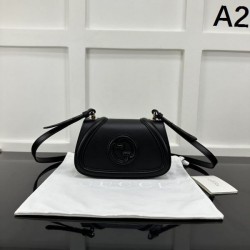 2025FW GUCCI Gucci Shoulder Bag This season's trending design