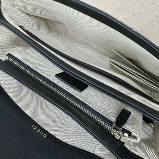 2025FW GUCCI Gucci Shoulder Bag Popular model available at an attractive price