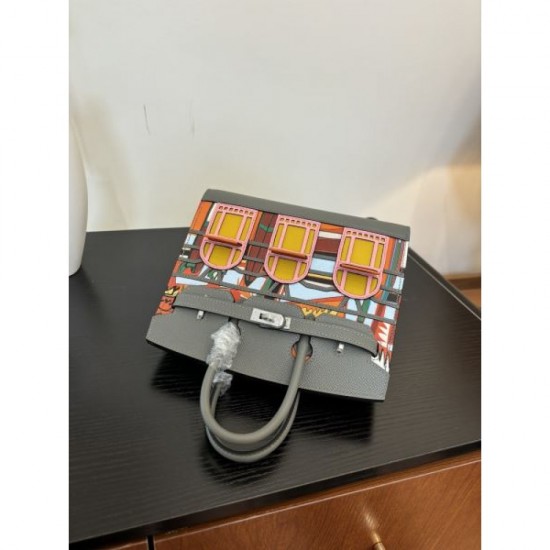 2025FW HERMES Hermes tote bag is back in stock! Autumn/winter limited sale 2025FW HERMES Hermes tote bag is back in stock! Autumn/winter limited sale